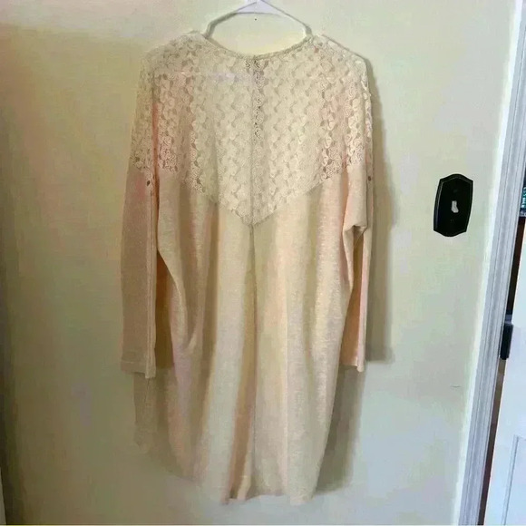Umgee Lace Crochet Cartigan Size M/L - Picture 7 of 10
